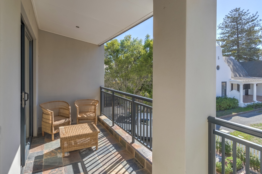 To Let 2 Bedroom Property for Rent in Paardevlei Western Cape